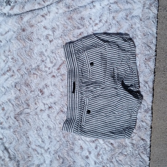 Woman shorts g-3-76 - Picture 3 of 3